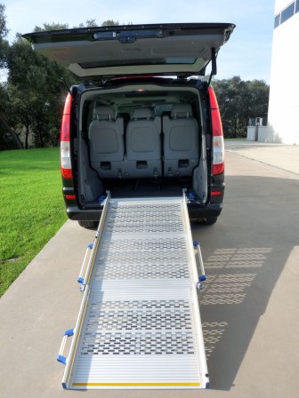 Fixed wheelchair ramp